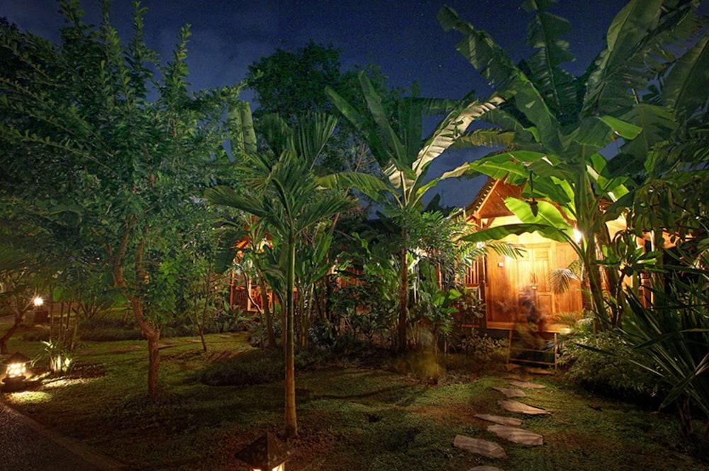 Mandi Resor 4*